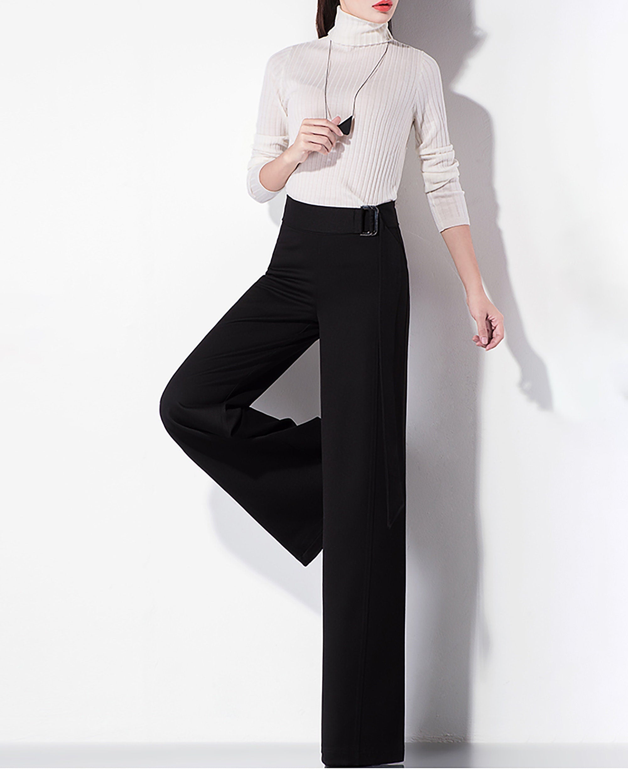 Amazon.com: Gpmsign Pants, Gpmsign Fashion Wide Leg Pants for Women, Cool  and Slim Stylish Pleated Wide-Leg Pants (Black,M) : Clothing, Shoes &  Jewelry